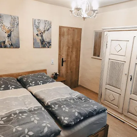Landhausstil-familienferienwohnung Florentine *